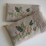刺繍の眼鏡ポーチ