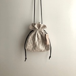kinchaku shoulder bag