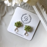 母の日に♡ペリドットの花束ピアス／イヤリング