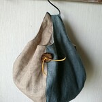 色合わせリネンのまん丸バッグ