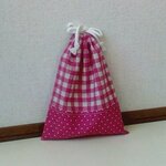 きんちゃく袋　給食袋　  チェックとドット　ピンク