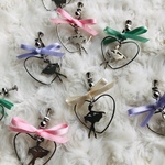 ［再販］送料無料♡バレエ♡ゆらゆらハートのバレリーナイヤリング♡シルバーカラー