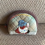 パッチワークのポーチ(ソフトクリームを食べるスーちゃん）