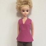 ジェニー・バービーサイズ 裾フレアトップス ピンク