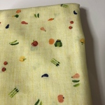ダブルガーゼ  野菜柄黄色