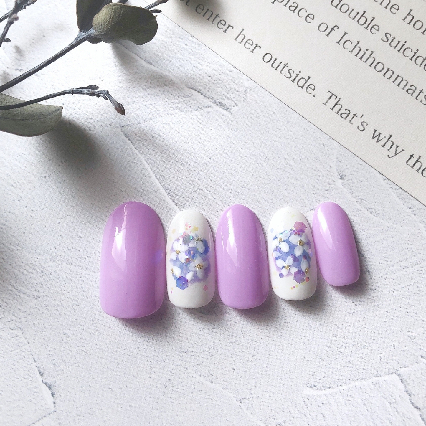 オーダーネイルチップNo.44 淡色紫 たらし込み 紫陽花 アメジストと
