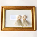 ひとつ花の刺繍タッセルイヤリング(ライトグリーン)