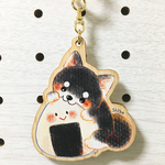 木製キーホルダー おにぎり黒柴