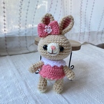 オシャレなうさぎちゃん(ピンク) あみぐるみ