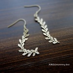 【受注生産】ピアス・イヤリング共通デザイン◆矢印の先にあるもの