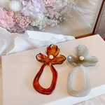 おおぶり　フラワー　べっこう　結婚式　お呼ばれ　ピアス　イヤリング　ハンドメイド