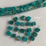 天然染めレガライト クラックビーズ キューブ4.5mm ターコイズ 20個set