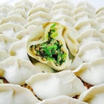 【免疫力UPパクチー餃子】【香菜饺子】【生·冷凍】【38g～42g 6個セット】完全無添加、皮から手作り、自家栽培パクチーたっぷり！