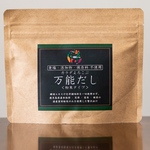 食塩・添加物・保存料不使用　万能だし　１００ｇ　粉末タイプ　鹿児島県産本枯鰹節・荒節・昆布・椎茸　国産素材のみを使用