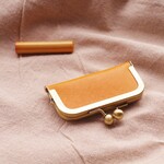 数量限定 ～やや大粒な可愛いげんこ ～　◉　牛革　◉　がま口　◉　印鑑ケース　◉　濃キャメルオレンジ色 
