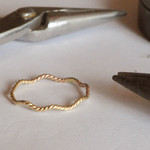 うねうねねじねじリング　brass