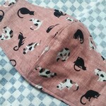 ピンクの猫和柄マスク（大人用）ウーリースピン代用品