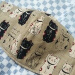 ベージュ招き猫マスク（大人用）