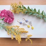 チェコ&ドイツ製ビーズ　淡水パール　お花ピアス