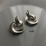 シルバーツイストピアス／イヤリング