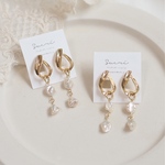 〈イヤリング〉gold hoop × pearl earring