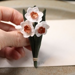  布花    水仙の花ブローチ