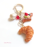 クロワッサン フルーツデニッシュ ♡ キーホルダー フェイクスイーツ
