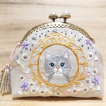 刺繍がま口ポーチ  〜ANTIQUE〜