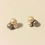 3色パールピアス
