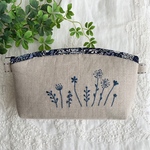 刺繍リネンポーチ　お花畑ベージュ