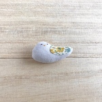 小鳥のブローチ