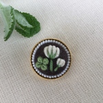 ご注文品　刺繍ブローチ2.0 シロツメクサ