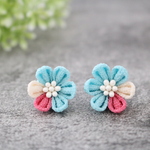 【フレンチシャビー】お花ピアス★つまみ細工 ★ イヤリングに変更可