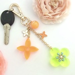 saly☆ポップなお花畑☆バッグチャーム