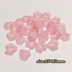 30個☆ピンク☆プラスチック花びらパーツ