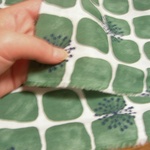 Ｗガーゼ50×50cm、グリーンのタイル風