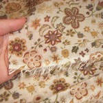 シングルガーゼ50×50cm、ベージュの花柄