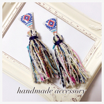 【再販♡】オルテガ柄ホワイト♡カラフルタッセルピアス