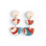 ポリマークレイの揺れる柄ピアス　アブストラクトボタニカル　ブルー系　＜３連＞／Polymer clay Abstract botanical patterned dangle earrings 
