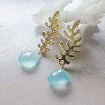 Coral & Sea Drop＊コーラルブランチ＆カルセドニースタッドピアス