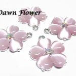 【D-0002】5pcs　キャッツアイストーン　桜　23×20mm　シルバー　ピンク　チャーム