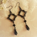 ♡ゴシックフレームとスワロフスキーのピアス♡