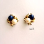 ☆お星様ビジューピアス☆