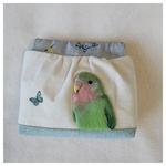 オーダー品  【greeen514さま】羊毛フェルト刺繍  バネポーチ(横長)  コザクラインコ