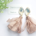 ♪ぷっくり煌くレジン♪海中のようなときめき・・・ベージュタッセル