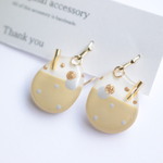 タピオカドリンク！？♪ぷっくり可愛い♪ドット柄レジン♪くすみイエロー