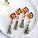 ❁標本イヤリング/ピアス 𓆸花かんざし (Bekko Green) ~ブロンズカラータッセル~