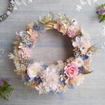 Jolie botanique＜Rose pâle＞＊ハーフムーンリース＊プリザーブドフラワー＊お花＊ギフト＊結婚祝い＊新築祝い＊お誕生日祝い＊ウェディング＊母の日＊１点もの