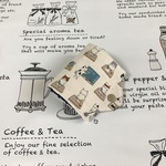 仮置きマスクケース　　　ねこちゃんの学校（生成り）