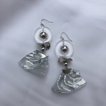Circle silver lace